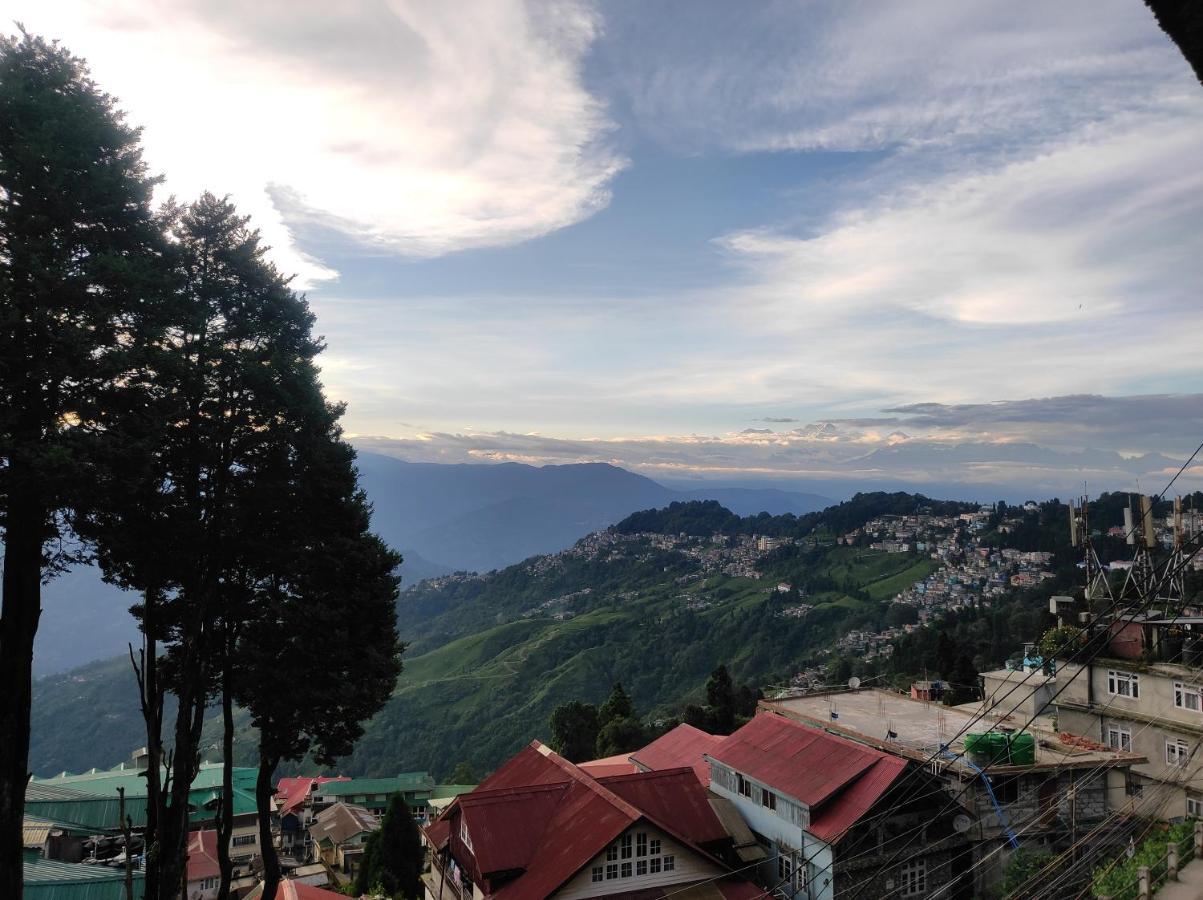 Wind Home Darjeeling- Budget Hotel Near Mall Darjeeling (West Bengal) Exterior foto